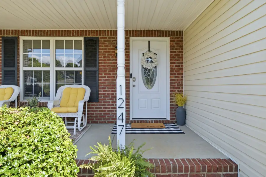 1247 Viewmont Dr, Clarksville, TN 37040 - #2