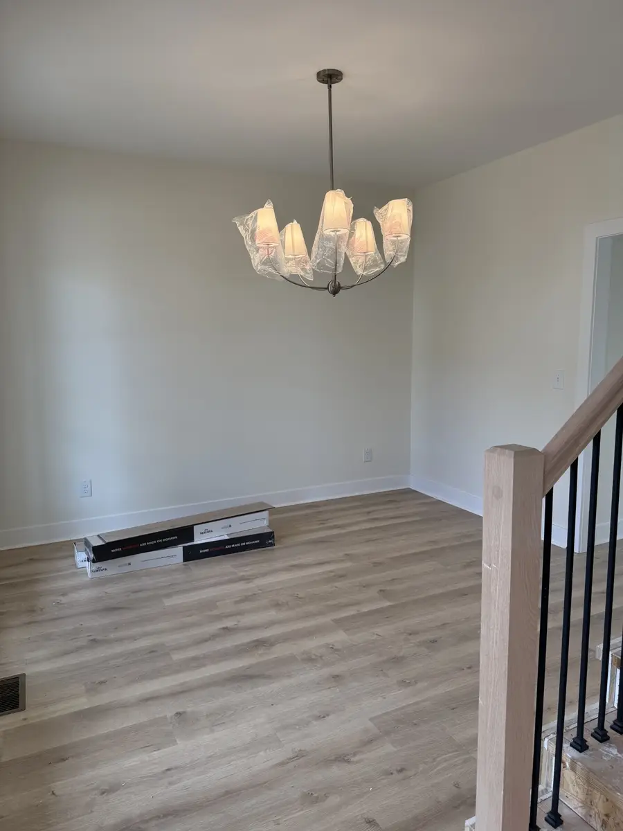 692 Eva Agnes Ave, Clarksville, TN 37042 - #2