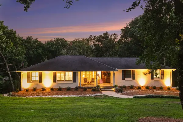 4629 Shys Hill Rd, Nashville, TN 37215