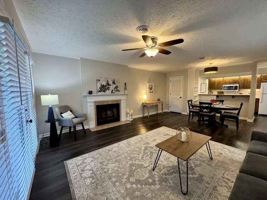 317 Village Ln W, Dickson, TN 37055 - #3