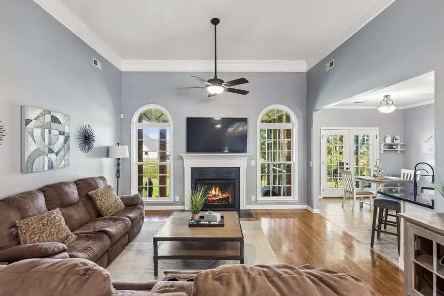 1210 Lila Dr, Murfreesboro, TN 37128 - #2