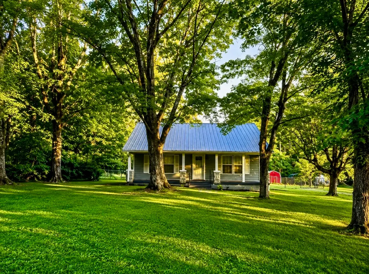 3328 Church St, Burns, TN 37029 - #1