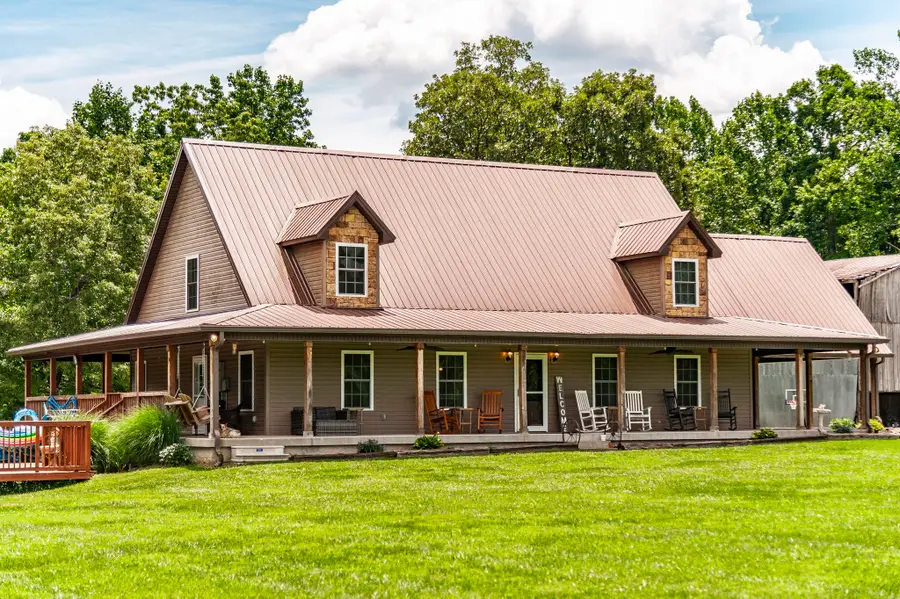 846 Clark Hollow Rd, Westmoreland, TN 37186 - #2