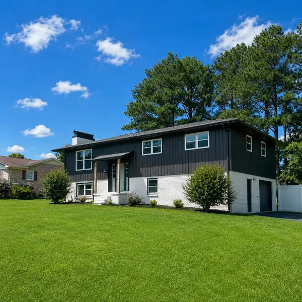 1708 Deer Hollow Dr, Lawrenceburg, TN 38464
