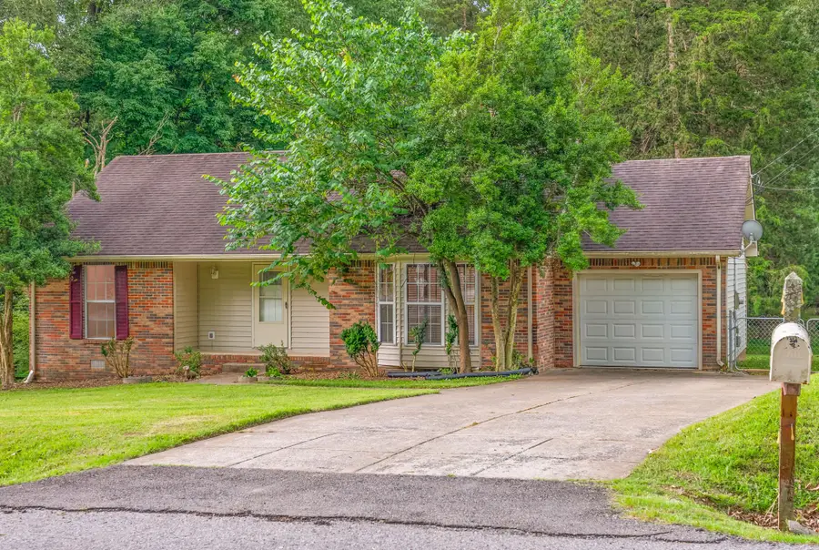 3325 Backridge Rd, Woodlawn, TN 37191 - #2