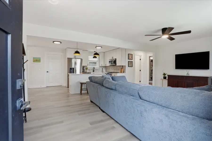 628 Maplewood Ln, Nashville, TN 37216 - #2