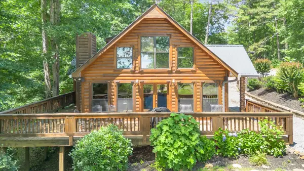 160 Fawn Pl, Smithville, TN 37166
