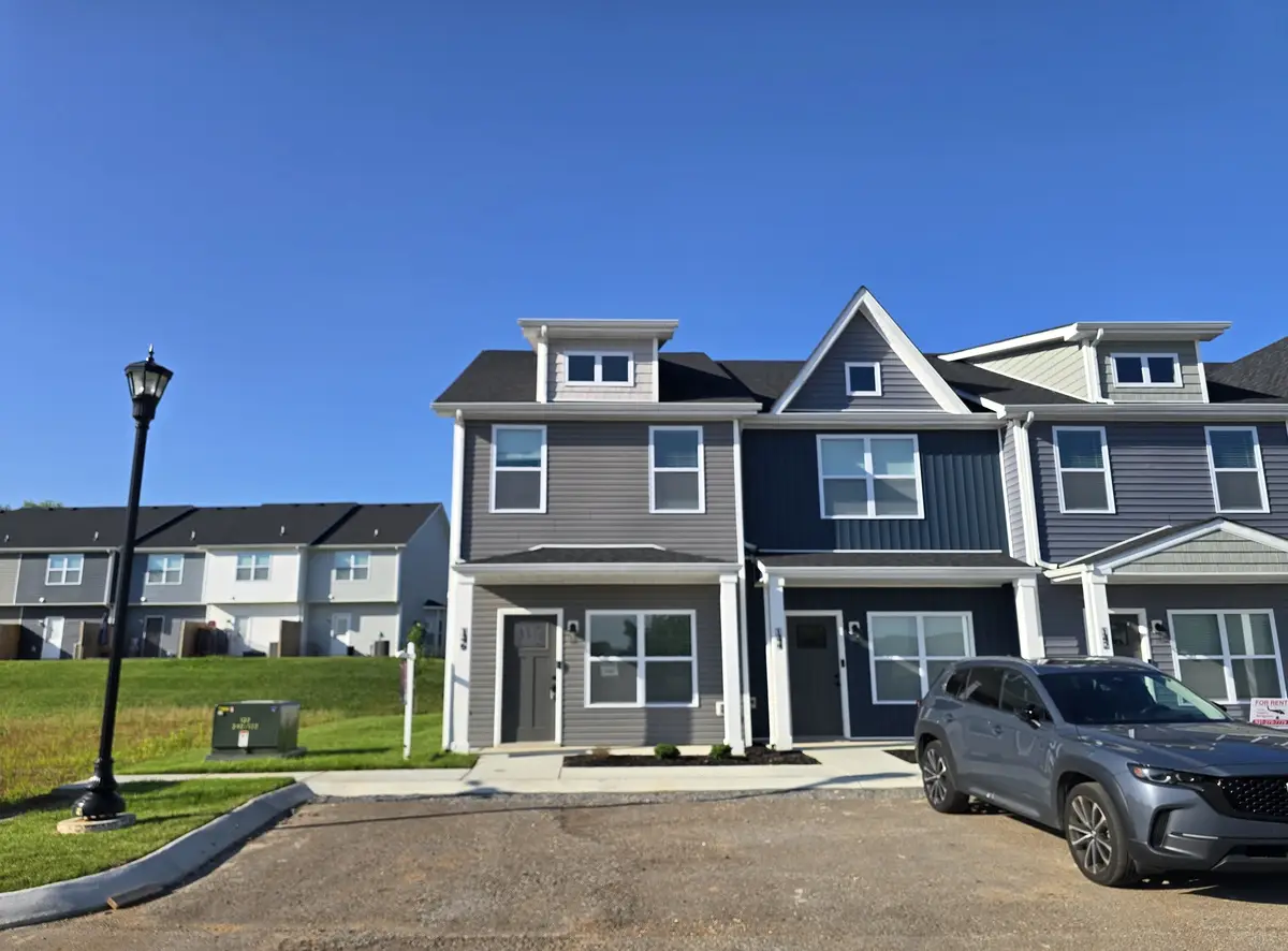 146 Front Ridge Cir, Clarksville, TN 37040 - #1