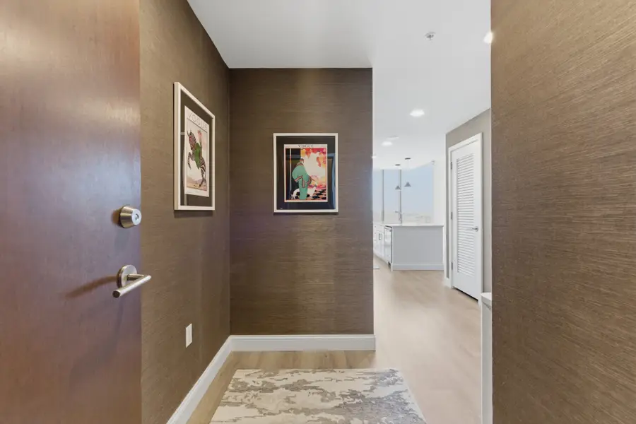 1212 Laurel St #1202, Nashville, TN 37203 - #2