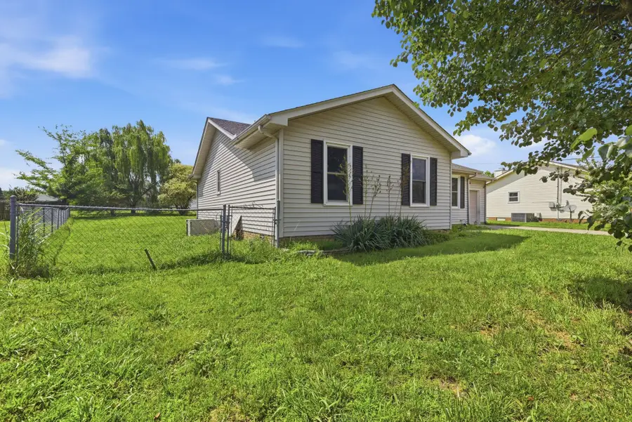 2660 Keyland Dr, Clarksville, TN 37040 - #2
