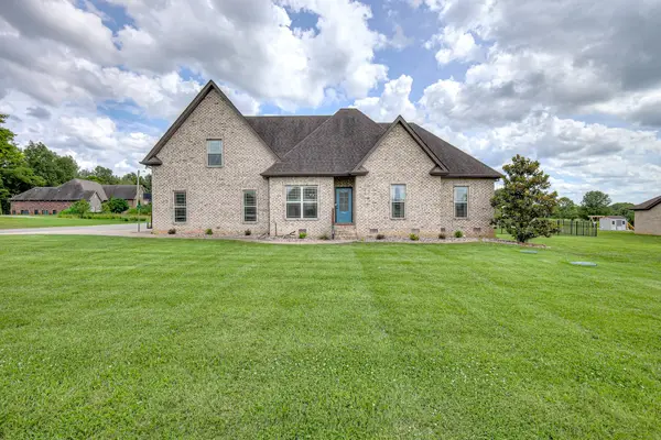 232 Waldron View Dr, Murfreesboro, TN 37130