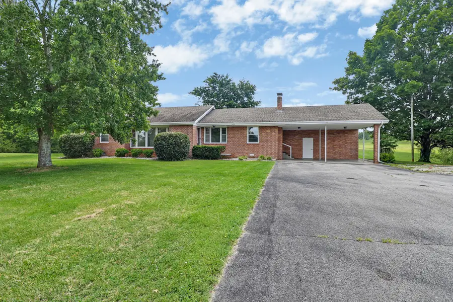 200 Acorn Hill Dr, Sparta, TN 38583 - #2