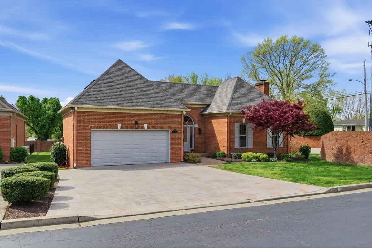 100 Carriage Way, Hendersonville, TN 37075 - #1