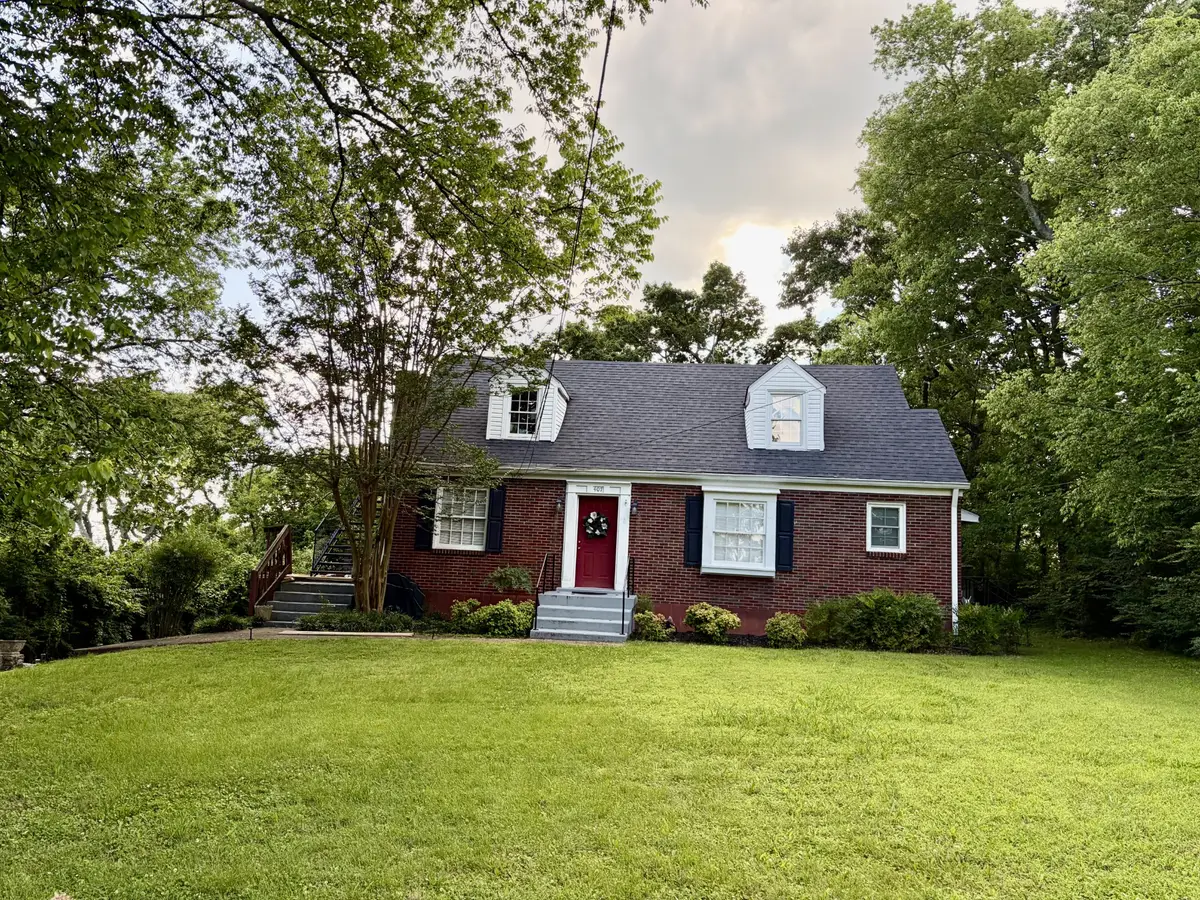 407 Winding Way, Columbia, TN 38401 - #1
