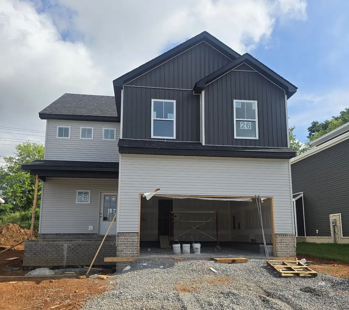 305 Wesson Dr, Clarksville, TN 37043 - #1