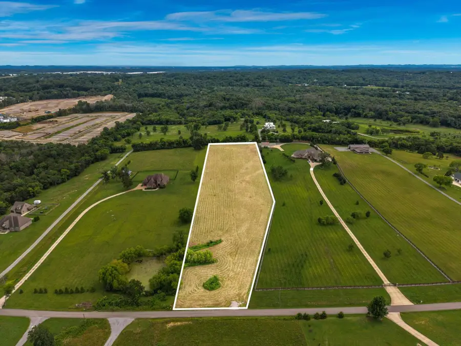 640 Callis Rd, Lebanon, TN 37090 - #2