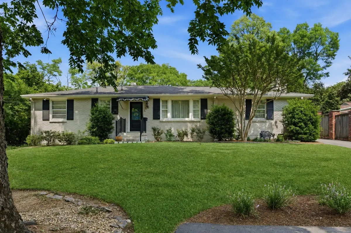 114 Bellevue Dr S, Nashville, TN 37205 - #1