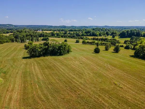 1093 Bugscuffle Road, Wartrace, TN 37183