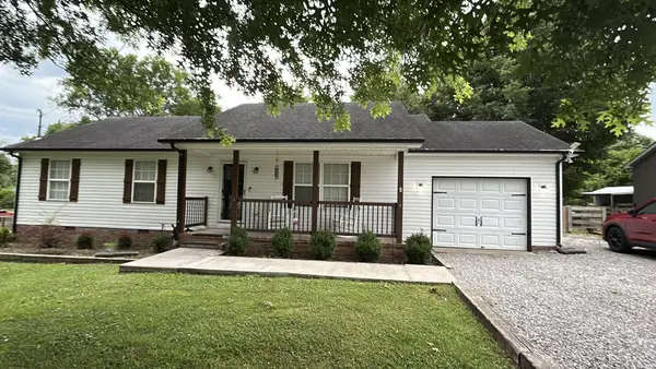 107 High St, Chapel Hill, TN 37034