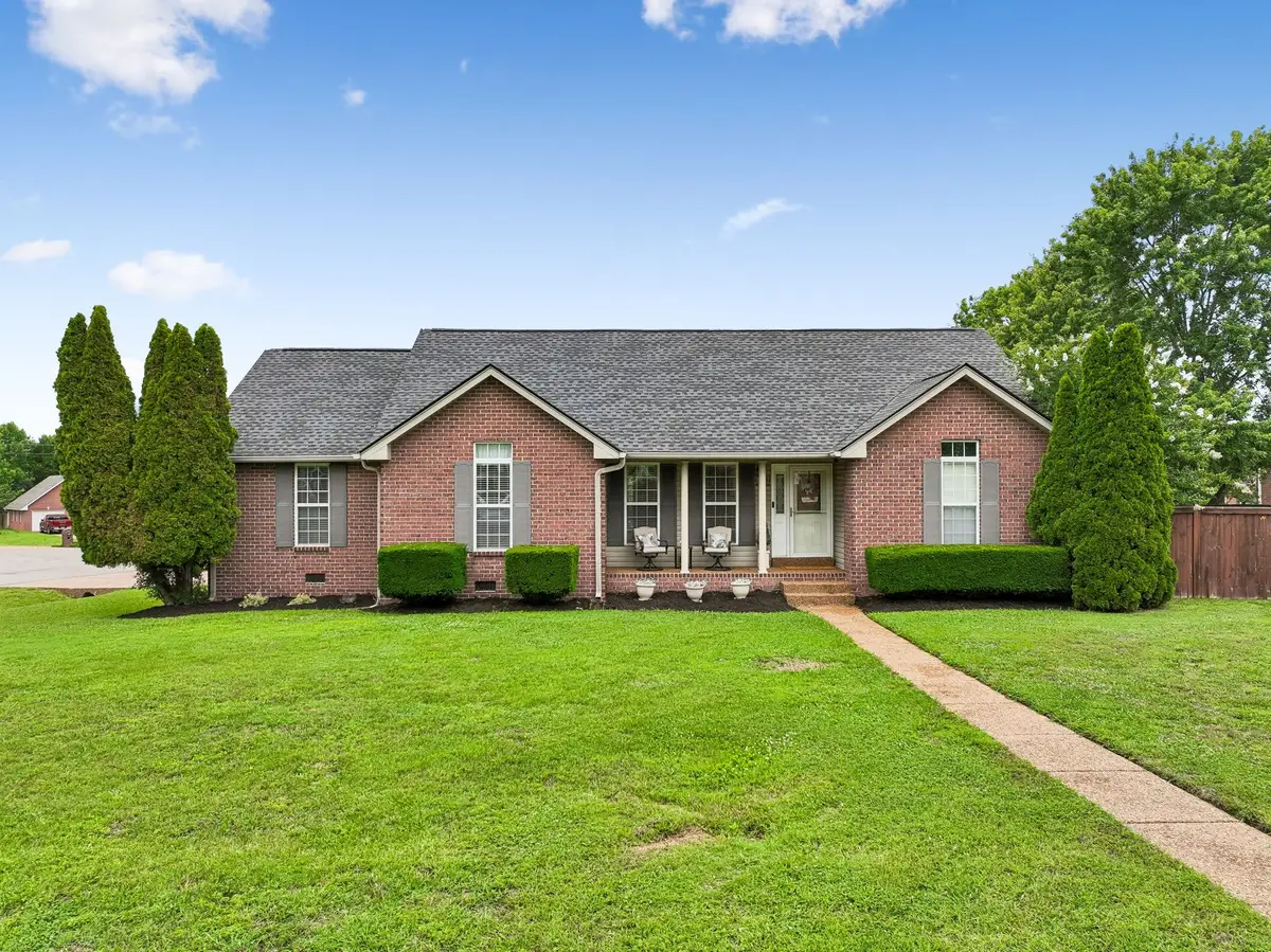 400 Neighborly Ct, Lebanon, TN 37087 - #1