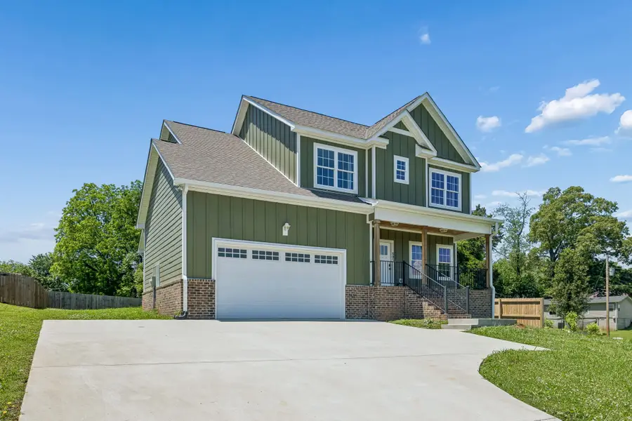 805 N Jefferson St, Winchester, TN 37398 - #3