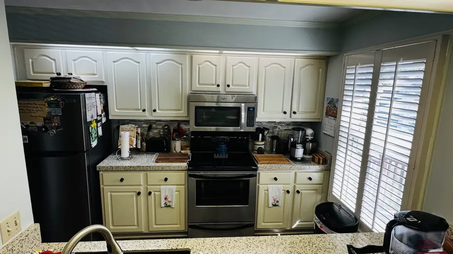 204 Village Cir W, Dickson, TN 37055 - #3