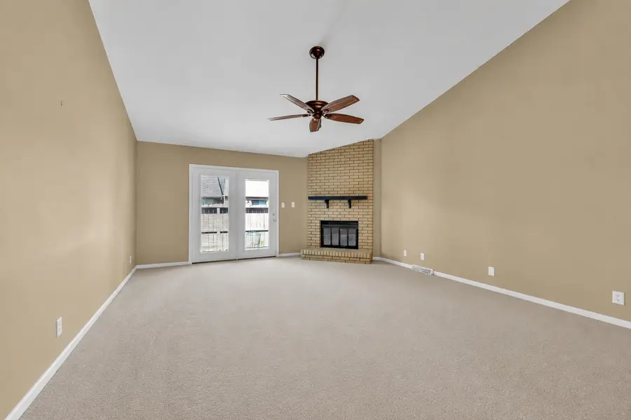 318 Kingswood Ct, Clarksville, TN 37043 - #3