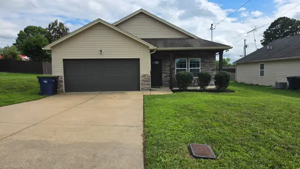 216 Woodsong Ln, Columbia, TN 38401