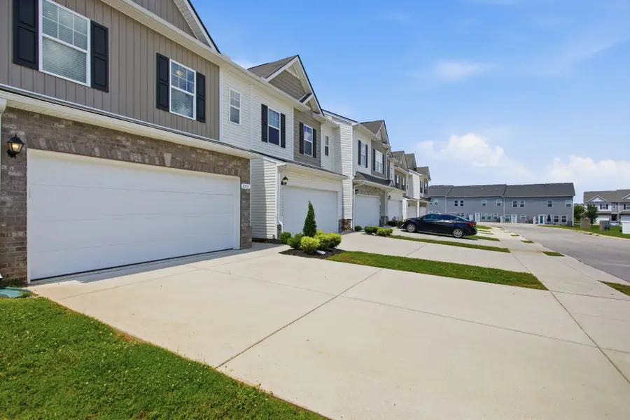 2911 Foley Rd, Columbia, TN 38401 - #3