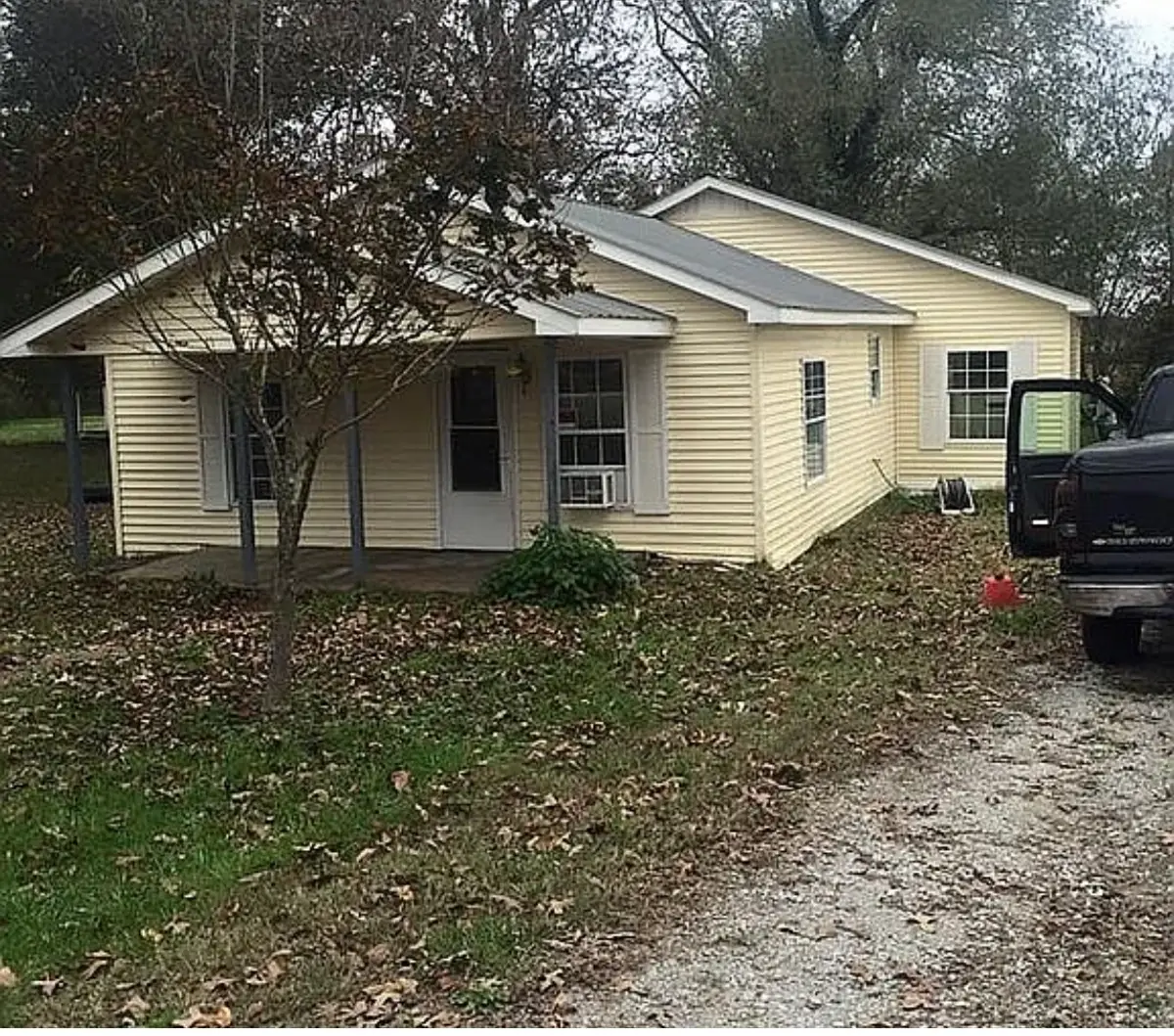 319 Alabama St, Huntland, TN 37345 - #1