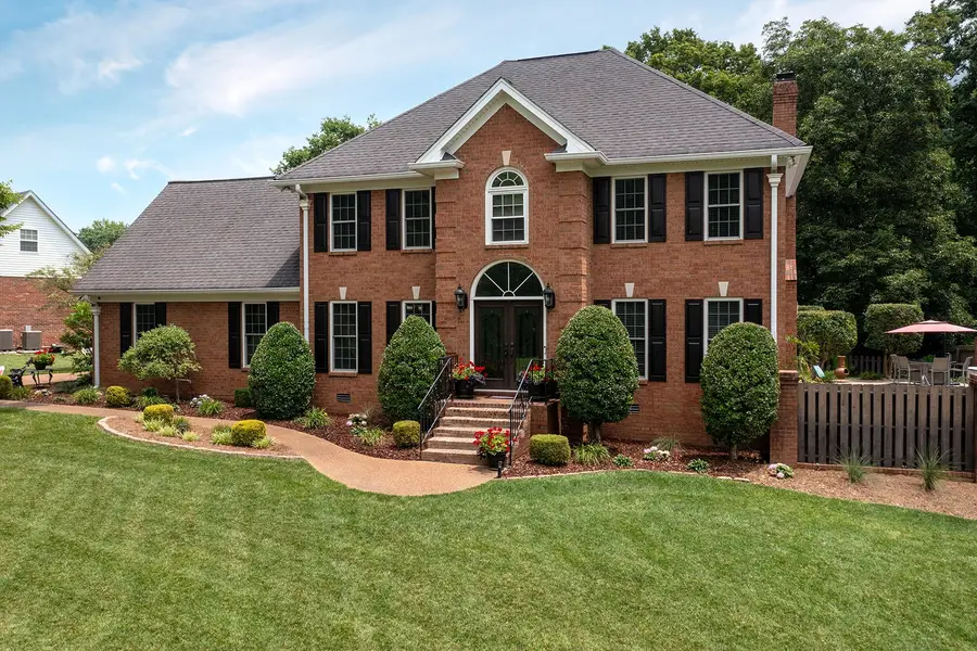129 Baldridge Dr, Cottontown, TN 37048 - #3