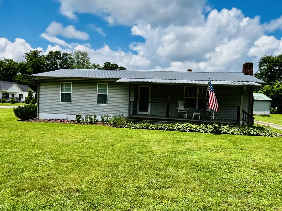 445 King St, Monteagle, TN 37356 - #2