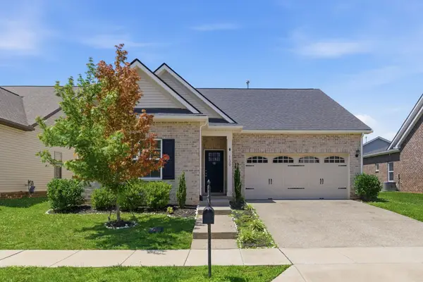 139 Crabourne Dr, White House, TN 37188