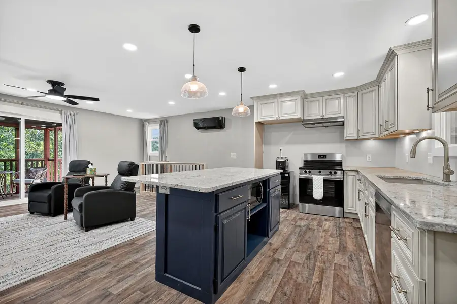 241 Nautilus Pt, Silver Point, TN 38582 - #3