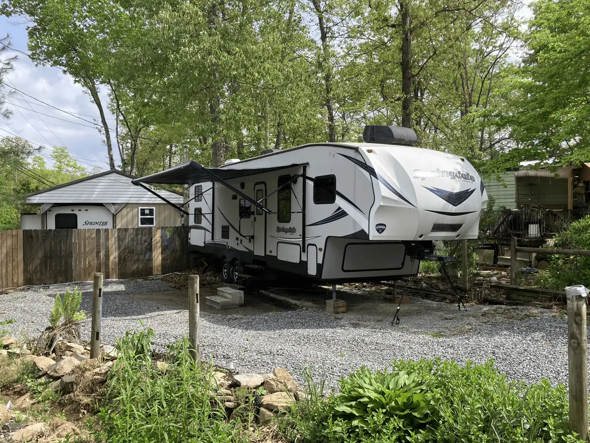 44 Arapaho Trl, Crossville, TN 38572 - #1