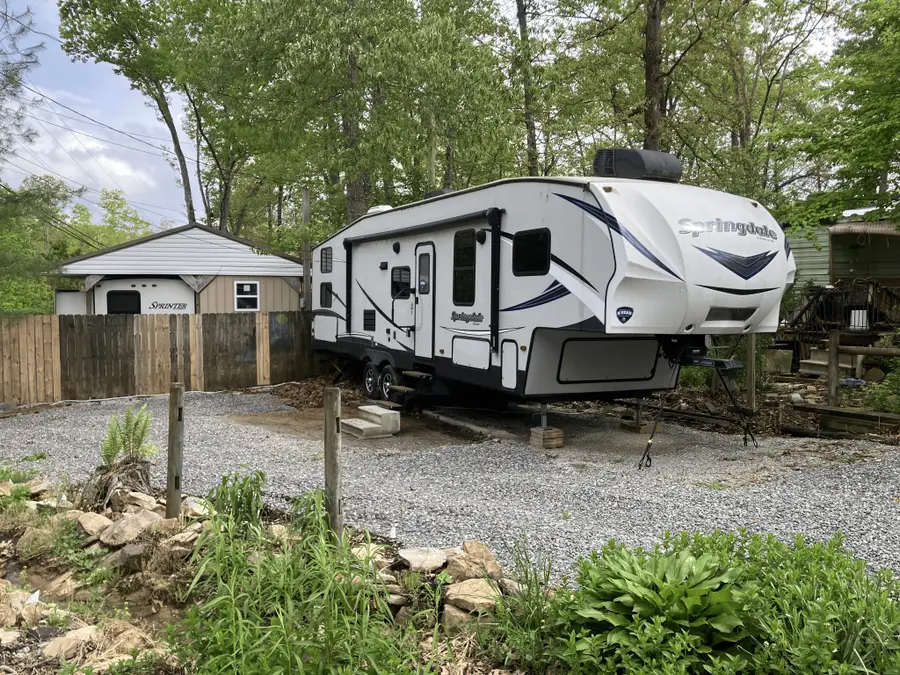 44 Arapaho Trl, Crossville, TN 38572 - #3