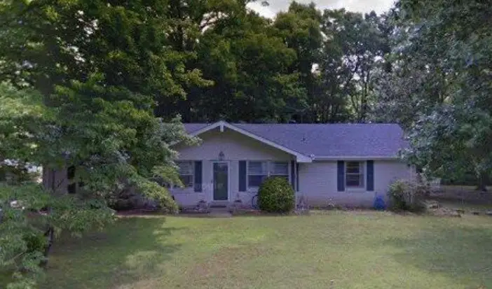 304 Cedarview Dr, Dickson, TN 37055 - #1