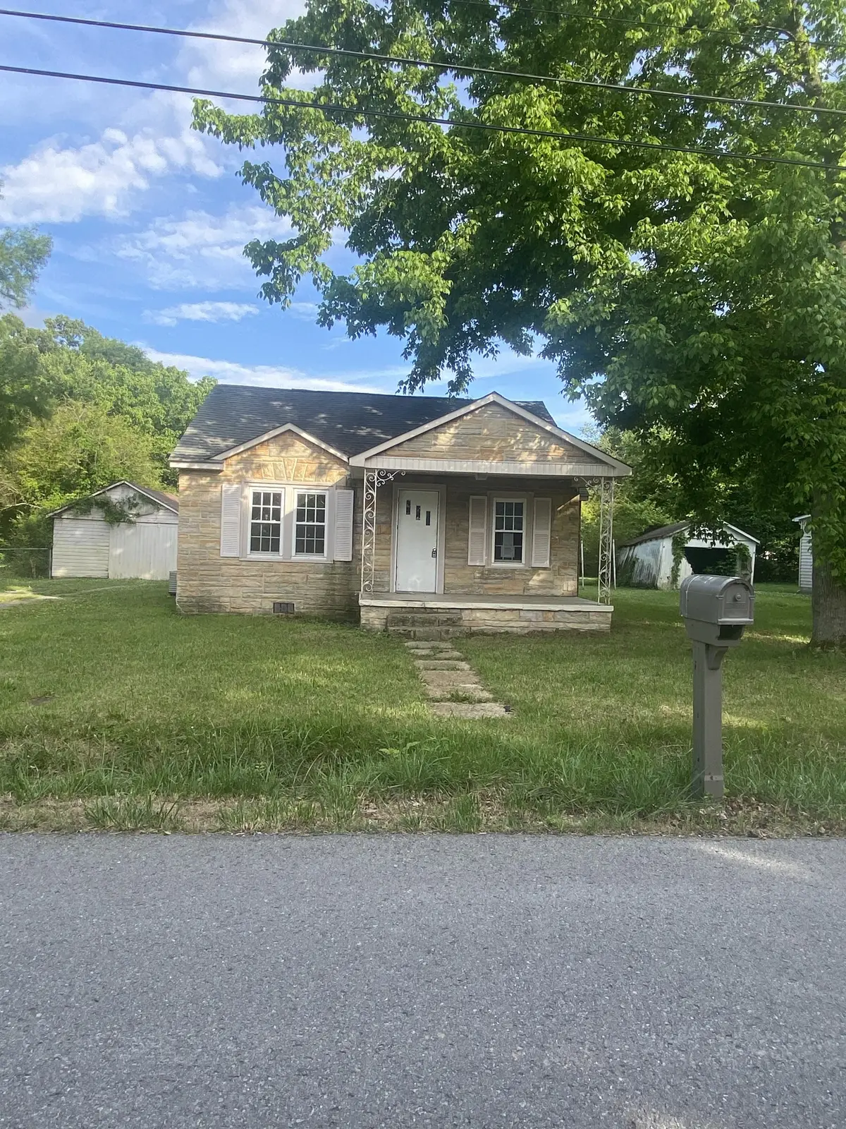 504 General St E, Tullahoma, TN 37388 - #1