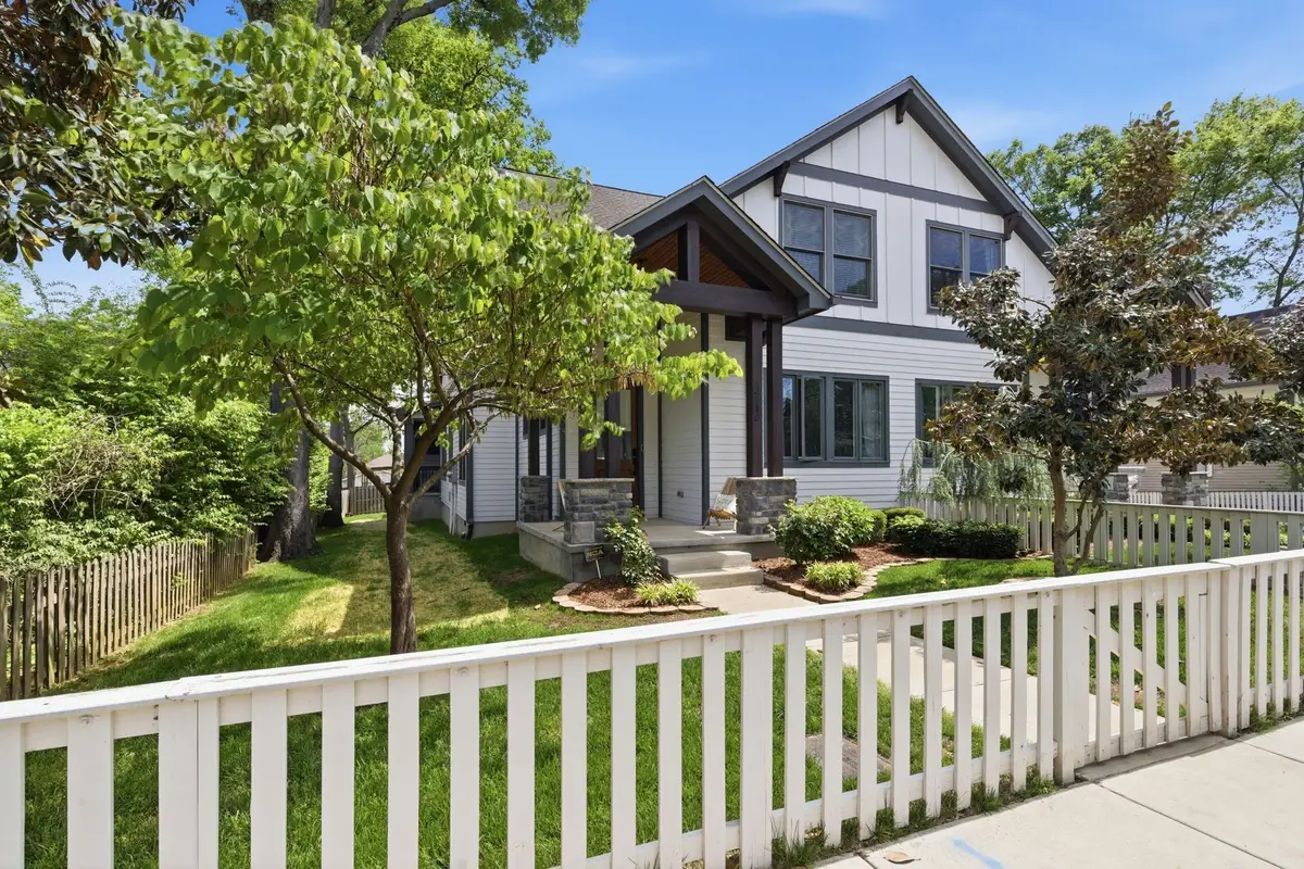 2210 Grantland Ave, Nashville, TN 37204 - #1