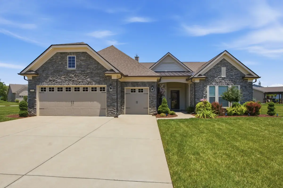 2204 Henderson Dr, Spring Hill, TN 37174 - #1