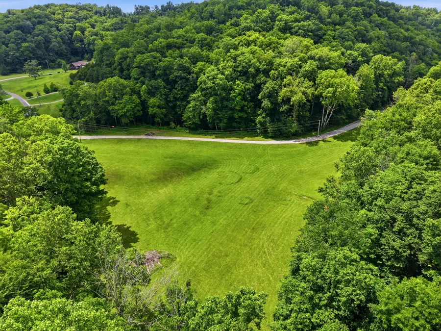 1639 Eucalyptus Dr, Byrdstown, TN 38549 - #3