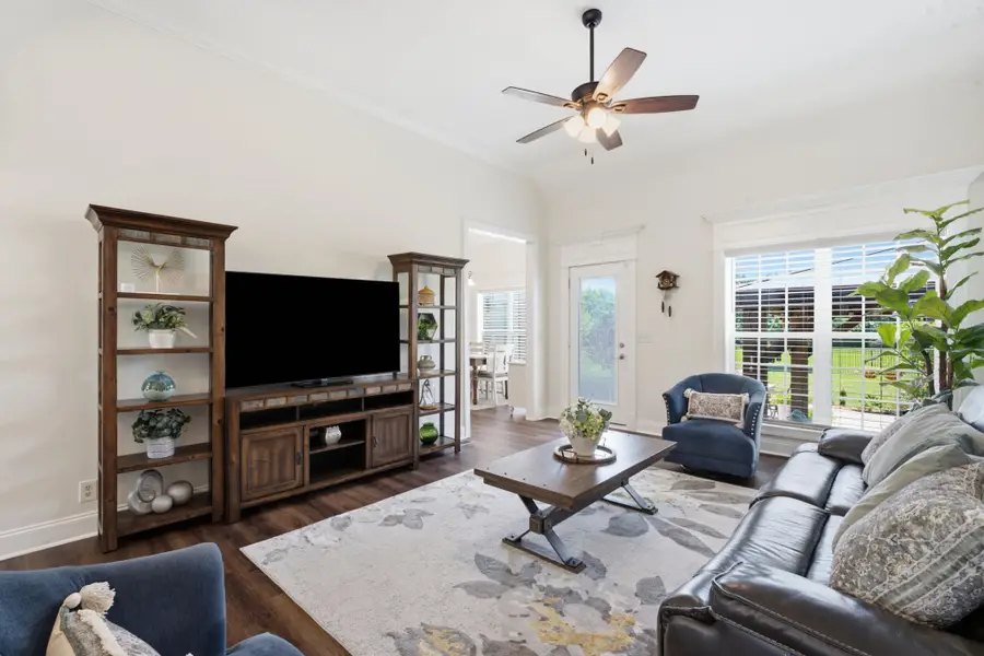 72 Lancaster St, Hillsboro, TN 37342 - #3