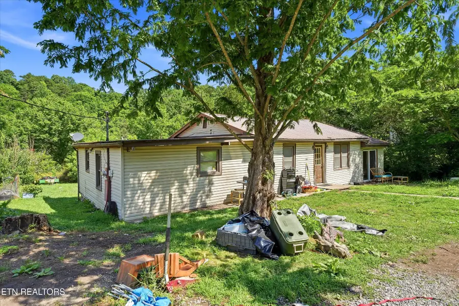 9101 Andersonville Pike, Powell, TN 37849 - #3