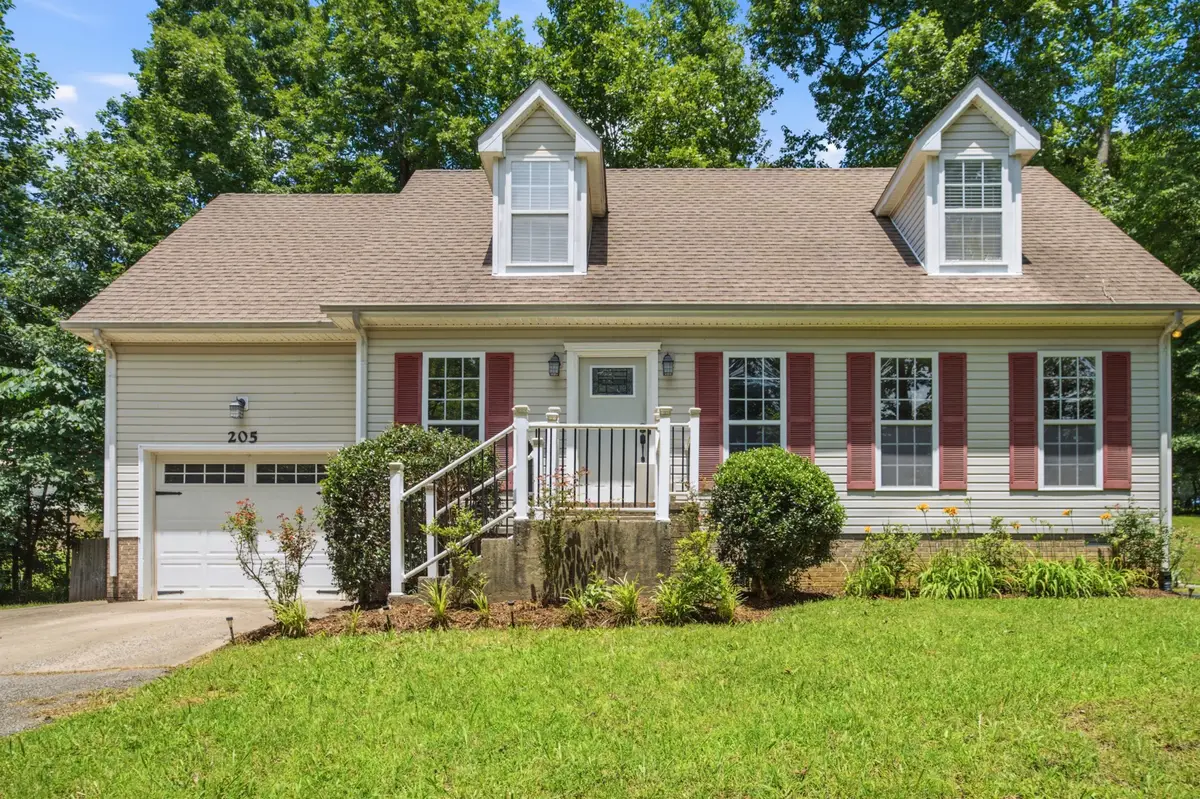 205 Polar Ct, White Bluff, TN 37187 - #1