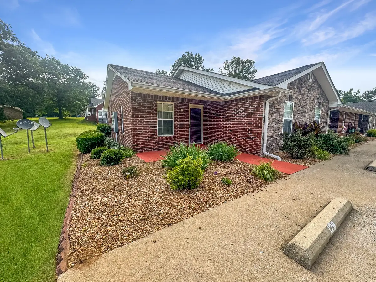 128 Colson Village Ct, Dover, TN 37058 - #1