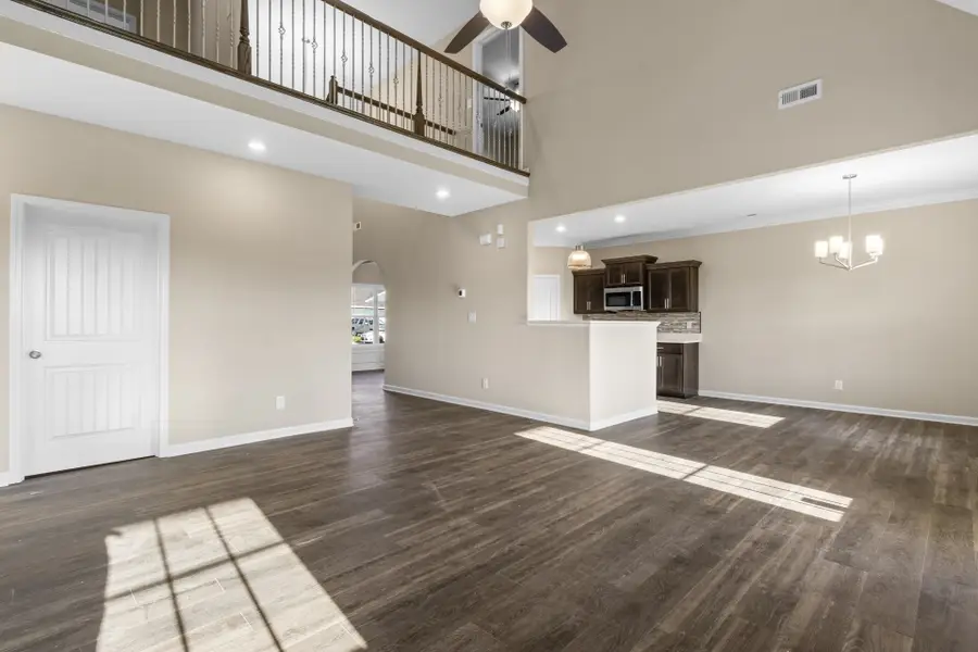 1018 Vendue Ave, Clarksville, TN 37042 - #3