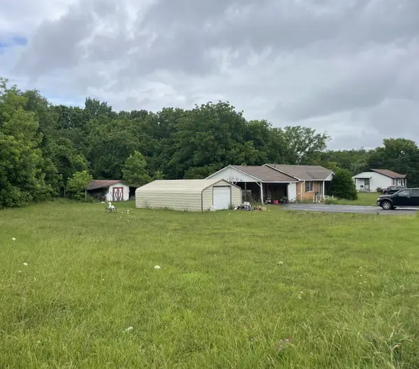 117 Center St, La Vergne, TN 37086