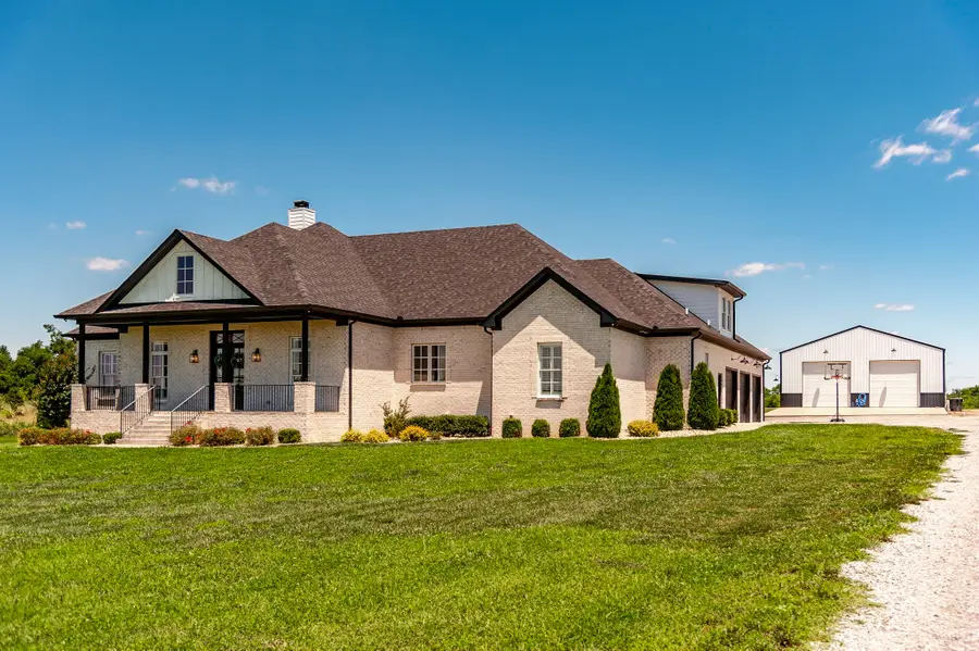 1322 Barry Ln, Gallatin, TN 37066 - #3