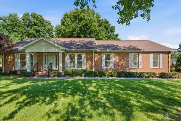 533 Hearthstone Cir, Brentwood, TN 37027