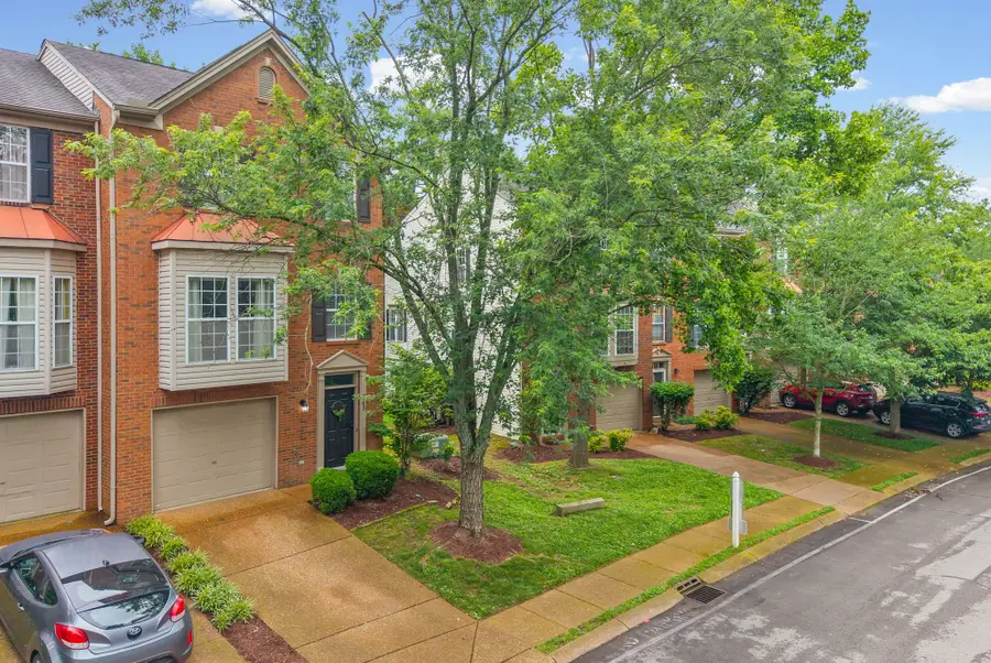 745 Huffine Manor Cir, Franklin, TN 37067 - #3